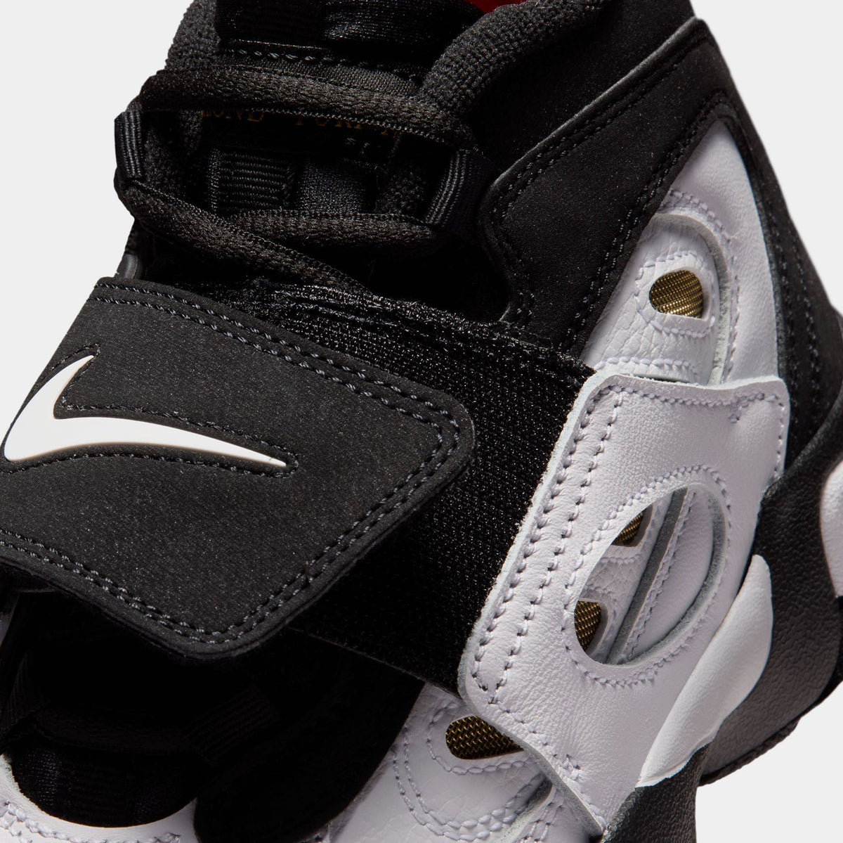 Air Diamond Turf II Grade School Basketball Shoes (Black/White/Fire Red/Metallic Gold) - sneakers - view 5